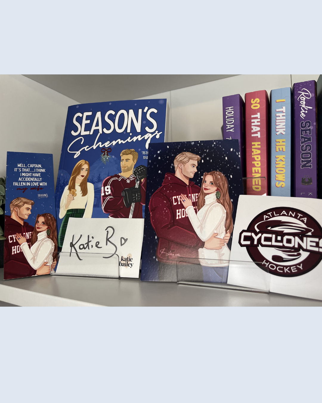 Season's Schemings: A Holiday Hockey Rom Com