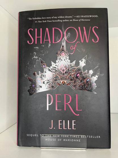 Shadows of Perl (House of Marionne, Bk. 2) - Minor Cosmetic Mark