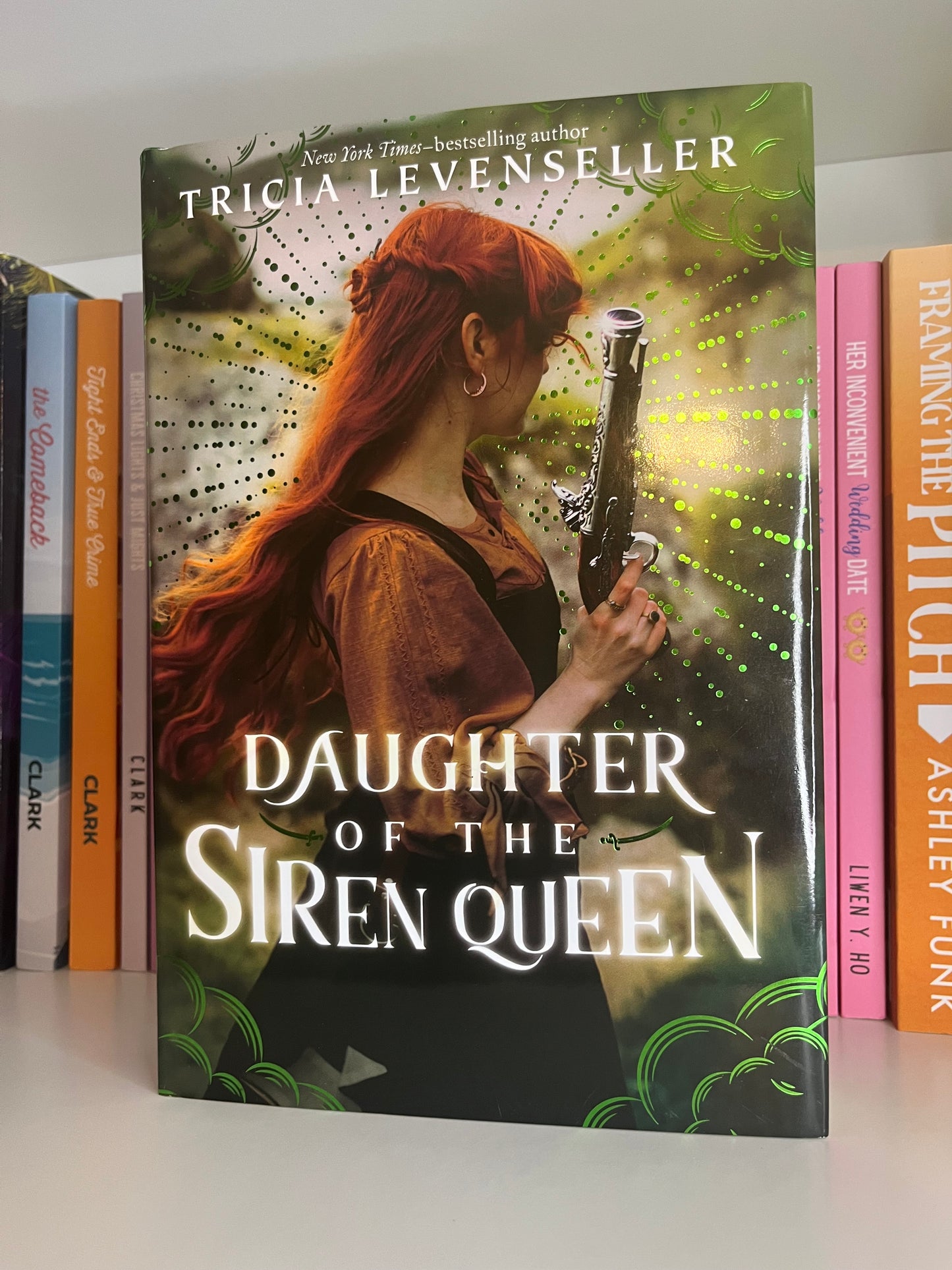 Daughter of the Siren Queen Book 2